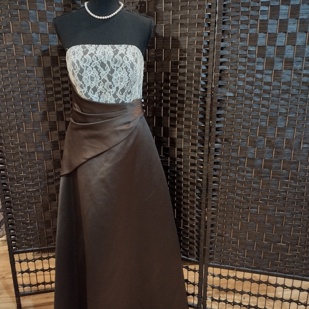 MoriLee by Madeline Gardner formal dress